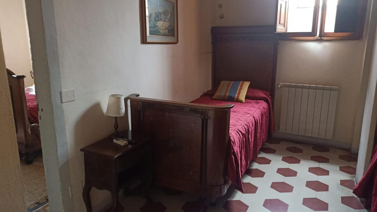 Centro Storico Pisa Bed & Breakfast Luaran gambar