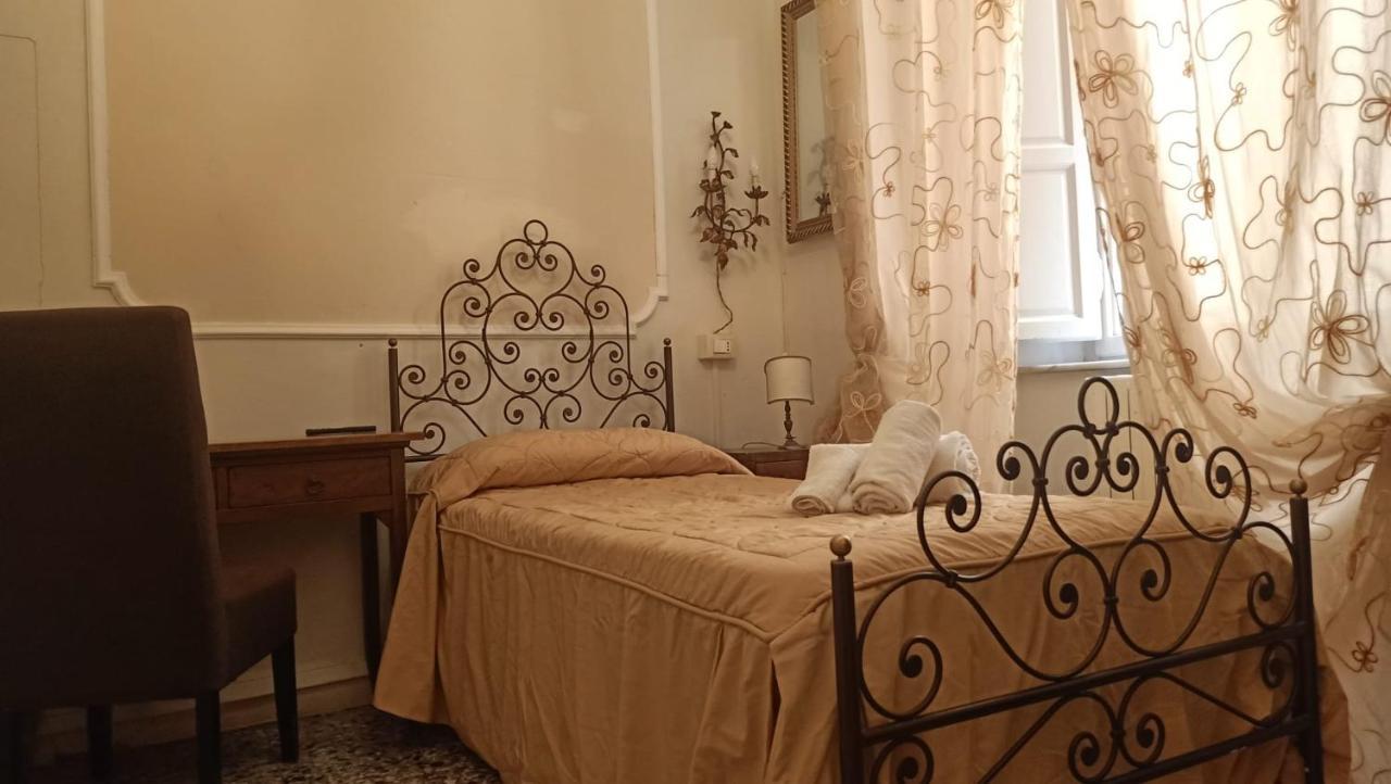 Centro Storico Pisa Bed & Breakfast Luaran gambar