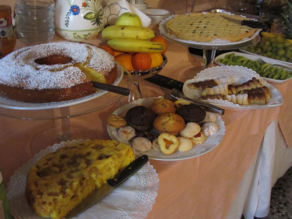 Centro Storico Pisa Bed & Breakfast Luaran gambar