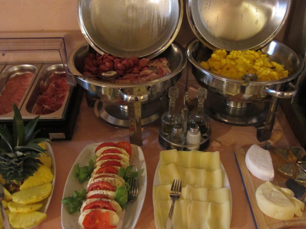 Centro Storico Pisa Bed & Breakfast Luaran gambar