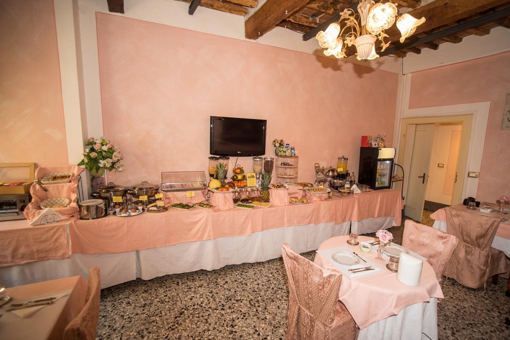 Centro Storico Pisa Bed & Breakfast Luaran gambar